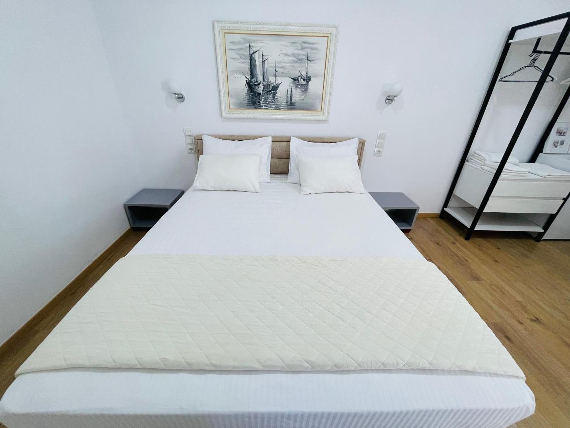 Guesthouse Near The Castle Of Himara Kültér fotó